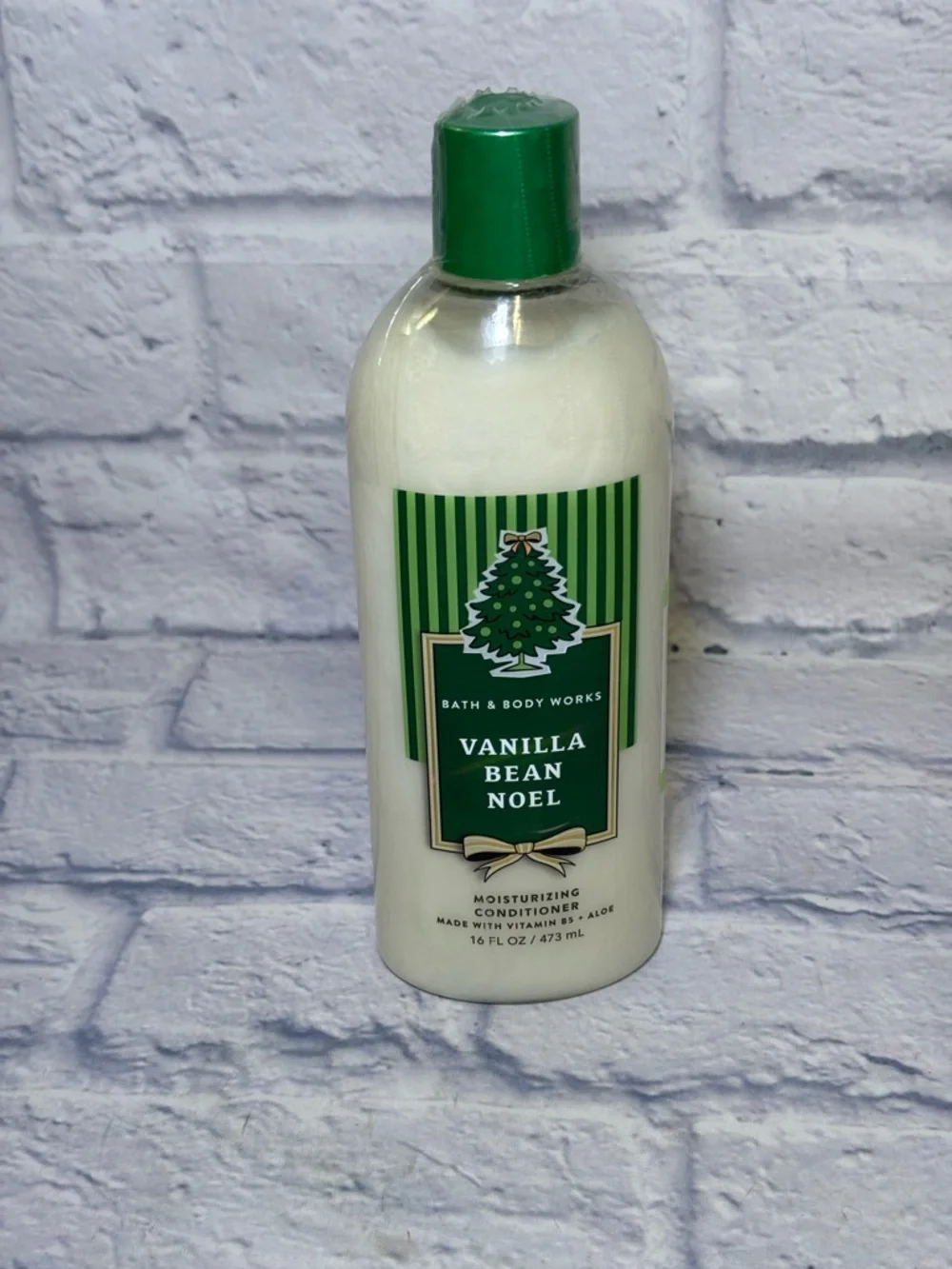 Bath & Body Works bath body